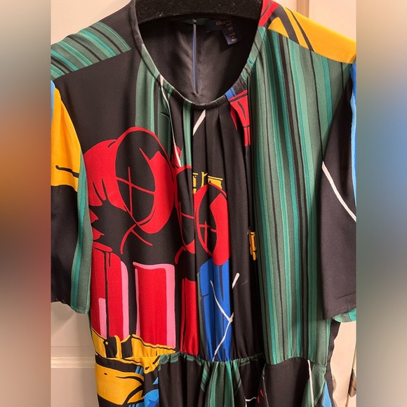 SOLD -Louis Vuitton 2019 Silk Knee length Dress Black Green Blue Red FR40 8 NWOT - Picture 5 of 13